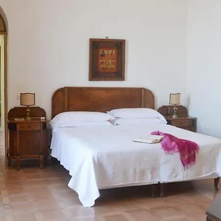 La Pistrice With Seaview And Enclosed Garden Villa *