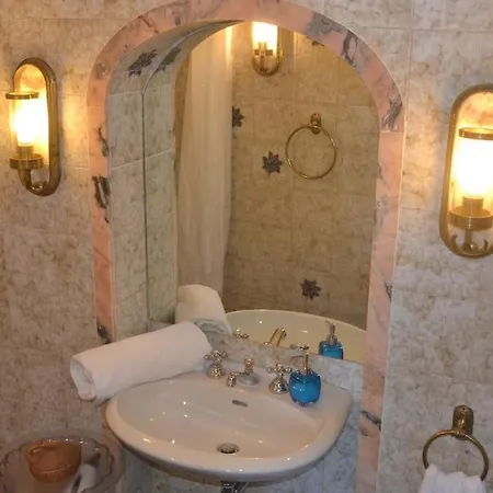 La Pistrice With Seaview And Enclosed Garden Villa *
