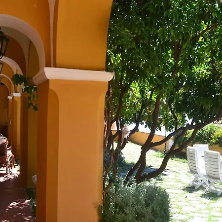 La Pistrice With Seaview And Enclosed Garden Villa Positano