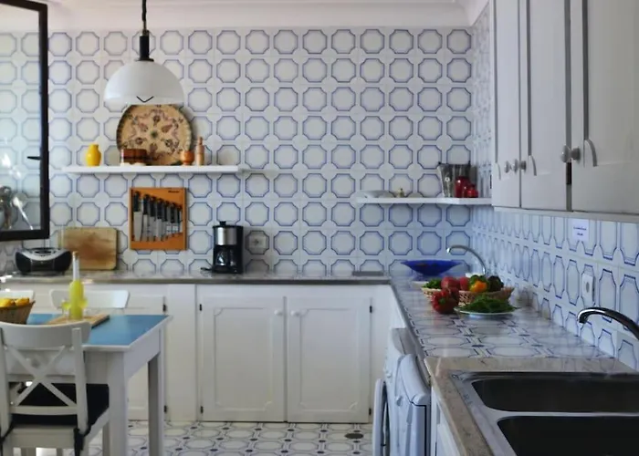 Villa La Pistrice With Seaview And Enclosed Garden